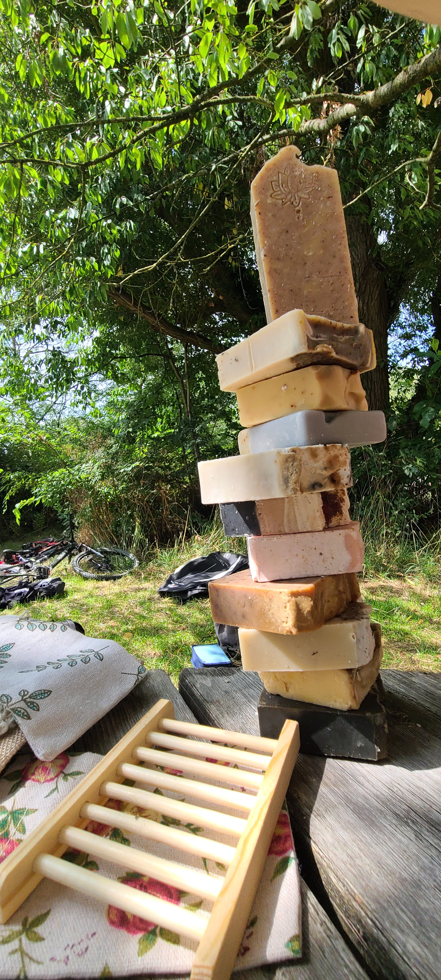 iåmbroken - Shower Bar